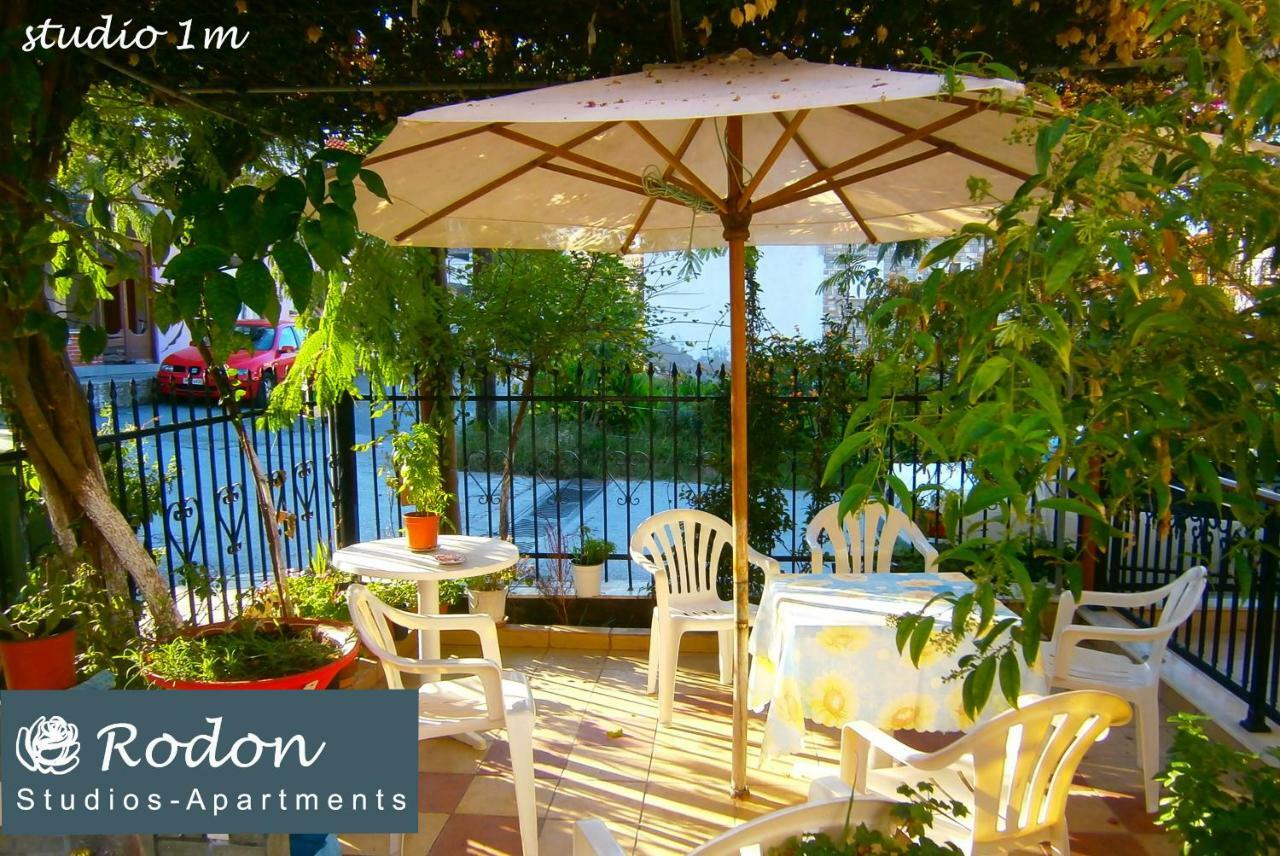 Rodon Apartments - S Avdimioti Nea Roda Ngoại thất bức ảnh